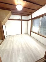 明るい室内!クロスは交換済! 明るい室内!クロスは交換済!